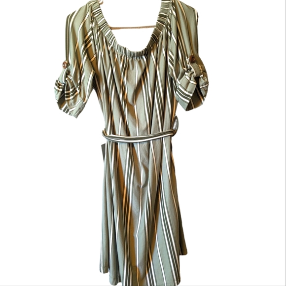 New J for Justify Sage Green Striped Dress Short Sleeves On Off Shoulder 1X - Picture 3 of 9